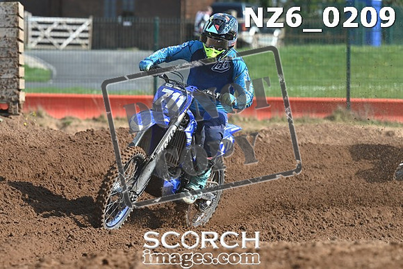 NZ6_0209