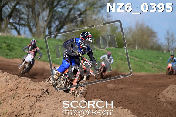 NZ6_0395