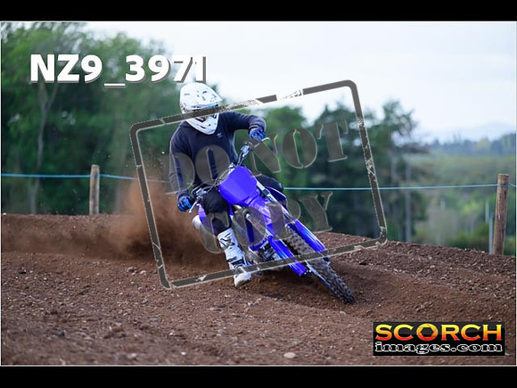 Experts-114