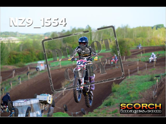 Inters-143