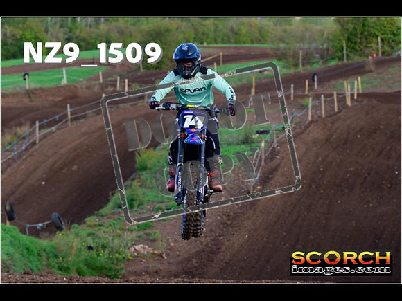 Inters-104
