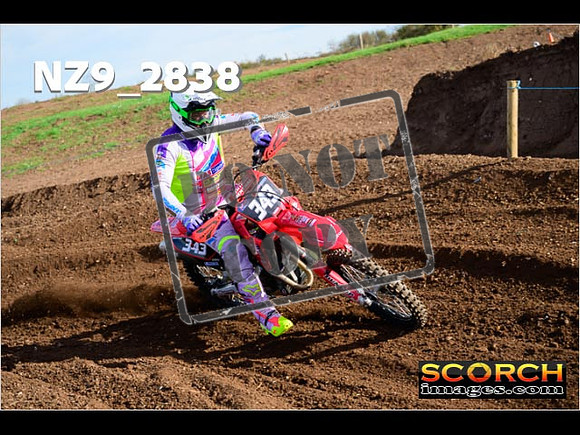 Inters-142