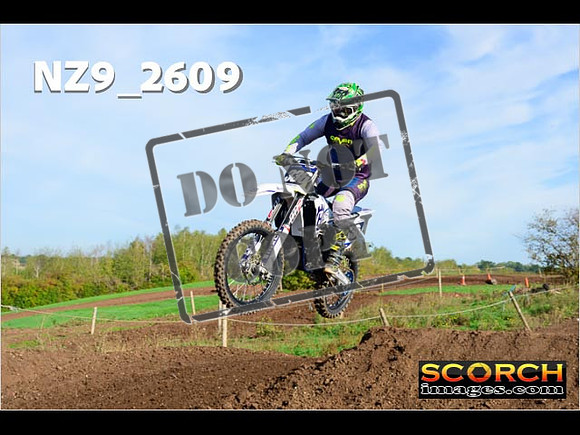 Experts-061