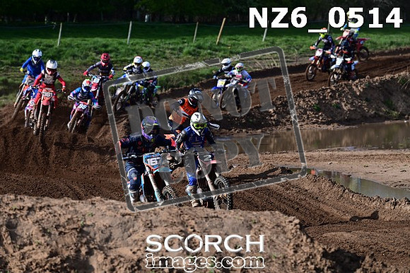 NZ6_0514