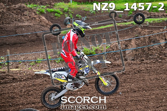 NZ9_1457-2