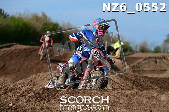 NZ6_0552