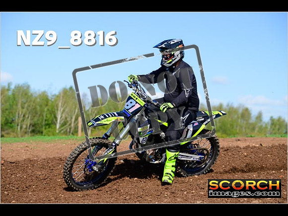 Inters-424