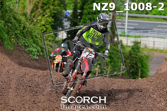 NZ9_1008-2