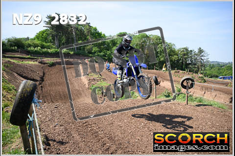 Apex Thur 15-Jun-056