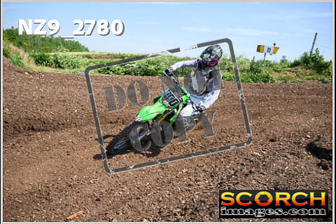 Apex Thur 15-Jun-006