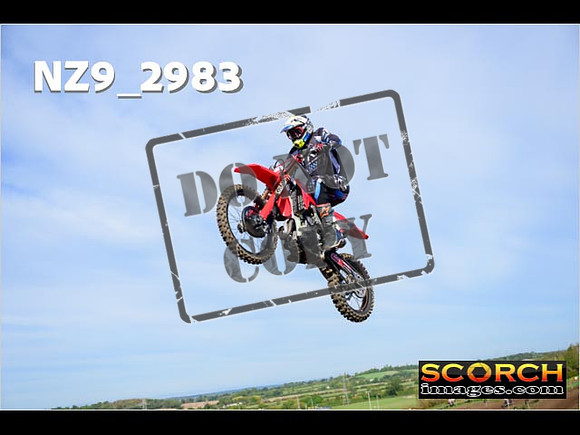 Experts-179