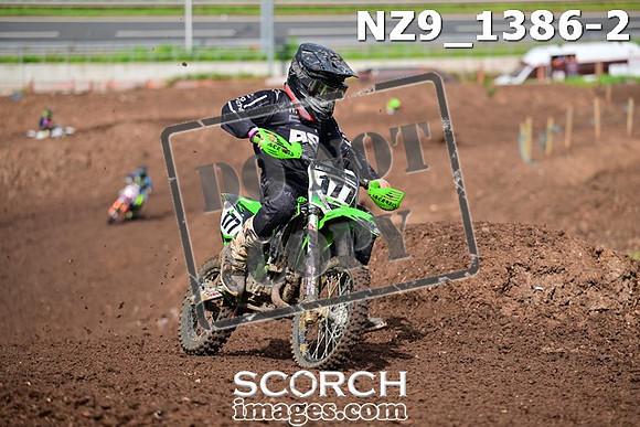 NZ9_1386-2