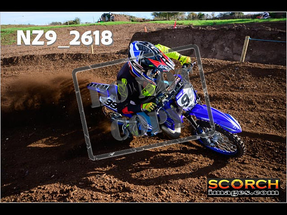 Experts-070