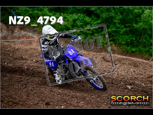 Experts-090