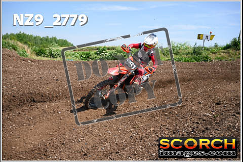 Apex Thur 15-Jun-005