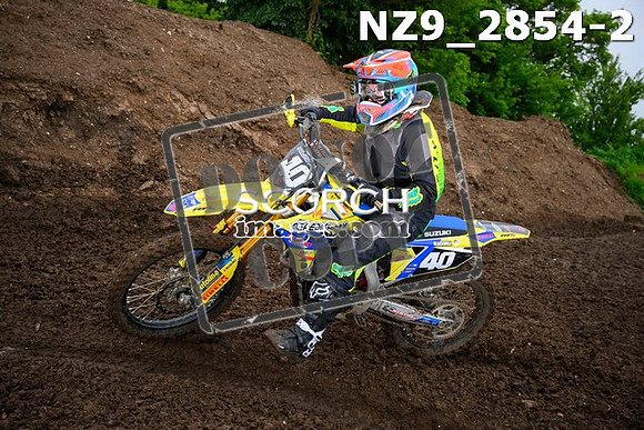 NZ9_2854-2