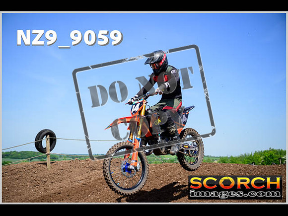 Experts-127