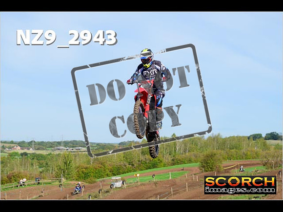 Experts-142