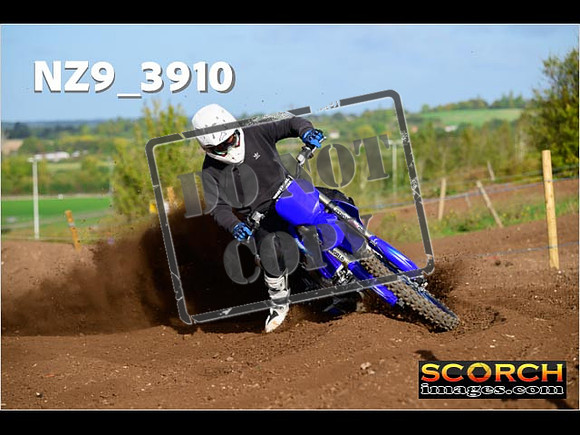Experts-056