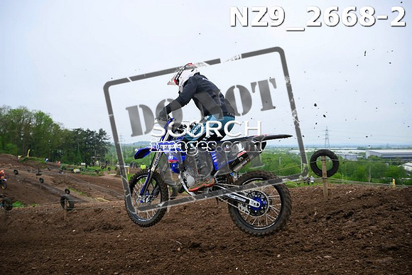 NZ9_2668-2