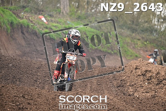 NZ9_2643