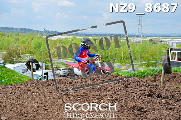 NZ9_8687