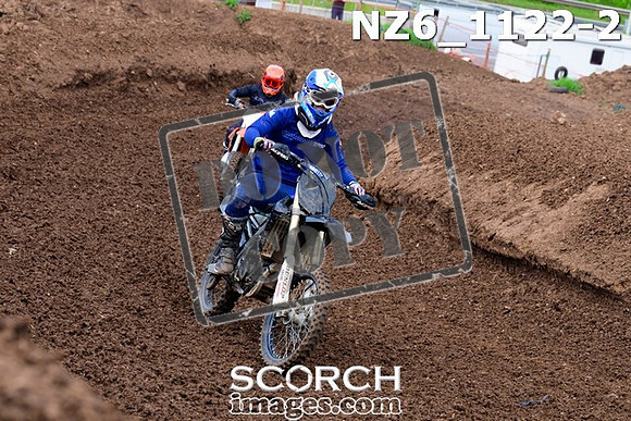 NZ6_1122-2