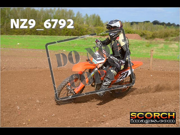 Experts-289