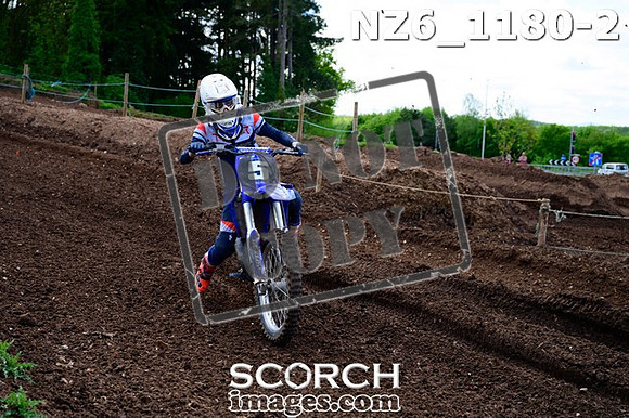 NZ6_1180-2