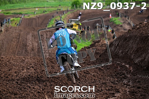 NZ9_0937-2