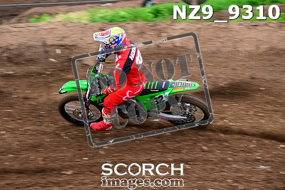 NZ9_9310