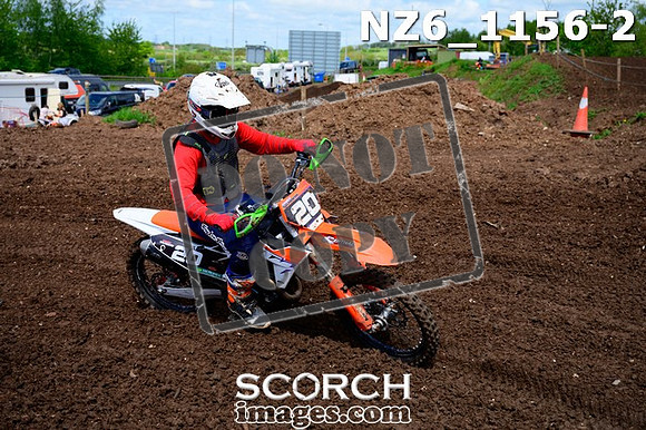 NZ6_1156-2