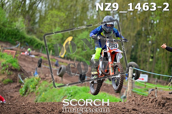 NZ9_1463-2