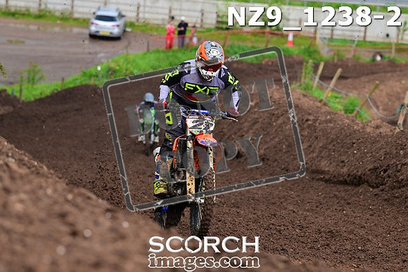 NZ9_1238-2