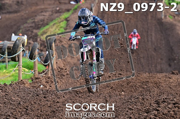 NZ9_0973-2