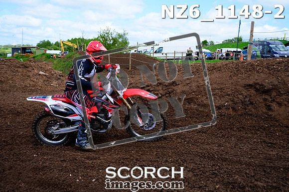 NZ6_1148-2