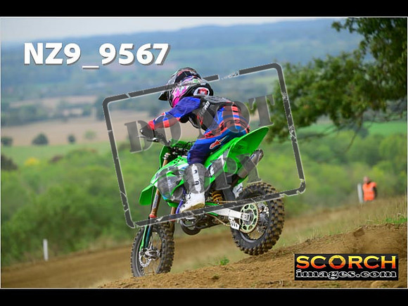 85's-057