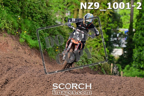 NZ9_1001-2