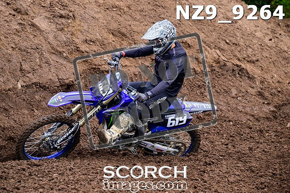 NZ9_9264