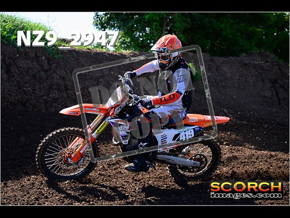 Experts-118