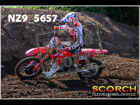 Apex Sat 03-Jun Intermediates-043