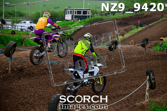 NZ9_9420