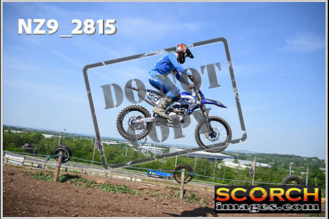 Apex Thur 15-Jun-040