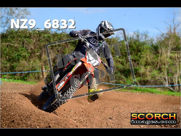 Experts-327