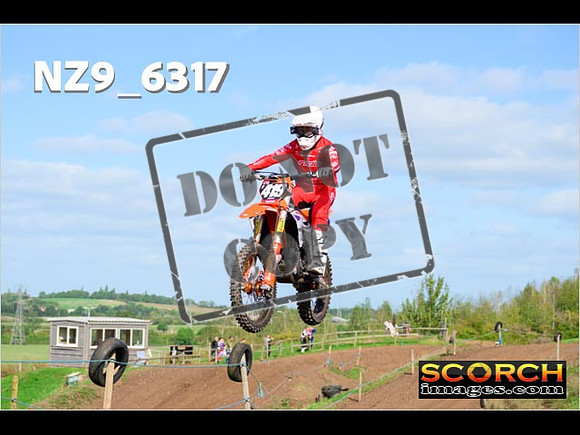 Experts-164
