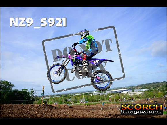 IntersBlue-025