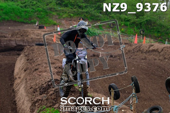 NZ9_9376