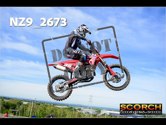 Experts-119