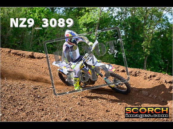 Experts-276