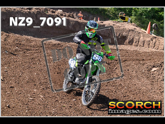 Apex Sun 04-Jun Inters Green Orange-086